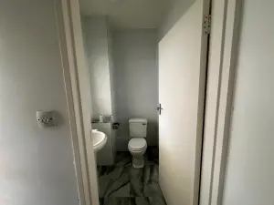 Townhouse/Cluster to Rent in Avenues