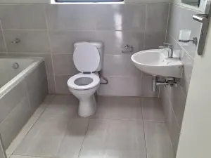 Townhouse/Complex/Cluster to Rent in Highlands