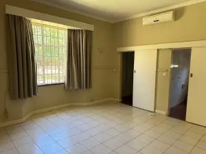 4 Bedroom House to Rent in Borrowdale