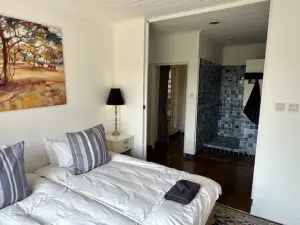 1 Bedroom Cottage/Garden Flat to Rent in Umwinsidale