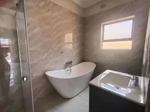 Townhouse/Cluster to Rent in Avondale West