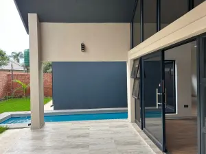 Townhouse/Complex/Cluster to Rent in Mount Pleasant