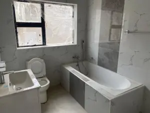 4 Bedroom House to Rent in Arlington