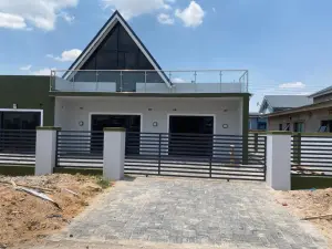 4 Bedroom House to Rent in Arlington