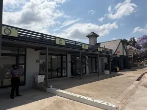 Commercial Property to Rent in Highlands