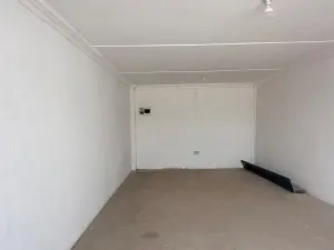 Commercial Property to Rent in Kamfinsa