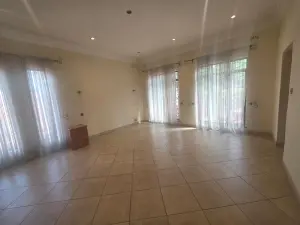 House to Rent in Borrowdale