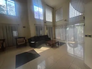 House to Rent in Borrowdale