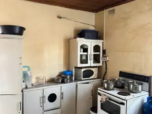 3 Bedroom House to Rent in Warren Park