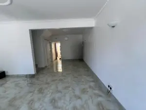 Townhouse/Complex/Cluster to Rent in Avenues