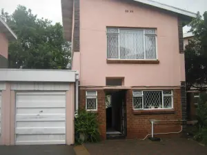 2 Bedroom Cottage/Garden Flat to Rent in Avondale