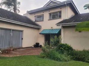 3 Bedroom Cottage/Garden Flat to Rent in Greendale