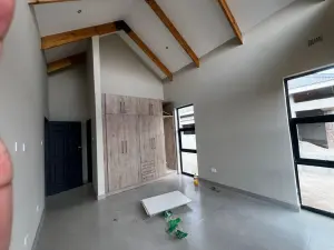 Townhouse/Complex/Cluster to Rent in Westgate