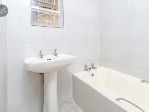 3 Bedroom House to Rent in Avonlea