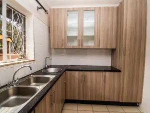 5 Bedroom House to Rent in Chisipite