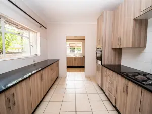 5 Bedroom House to Rent in Chisipite