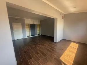 Commercial Property to Rent in Kamfinsa