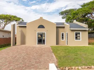 Townhouse/Complex/Cluster for Sale