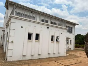 4 Bedroom House to Rent in Mount Pleasant Heights