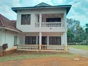 Flat/Apartment to Rent in Avondale West