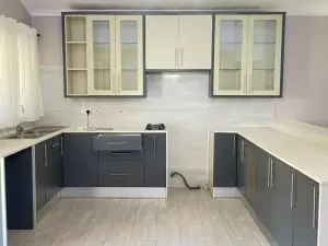 Townhouse/Complex/Cluster to Rent in Borrowdale Brooke