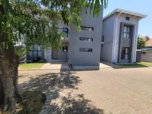 Flat/Apartment for Sale