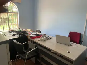 Commercial Property to Rent in Kensington