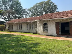 Commercial Property to Rent in Kensington