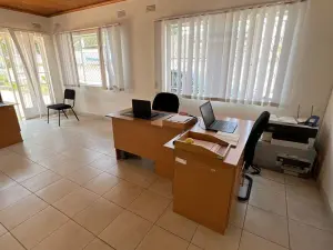 Commercial Property to Rent in Hillside