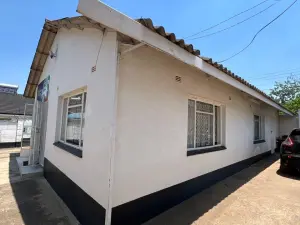 Commercial Property to Rent in Hillside