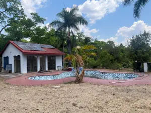 4 Bedroom House to Rent in Umwinsidale