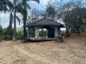 4 Bedroom House to Rent in Umwinsidale