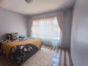 4 Bedroom House to Rent in Marimba Park