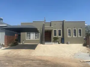 Townhouse/Complex/Cluster for Sale