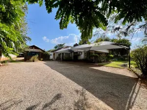 Commercial Property to Rent in Borrowdale