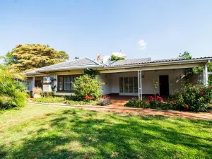 4 Bedroom House to Rent in Borrowdale