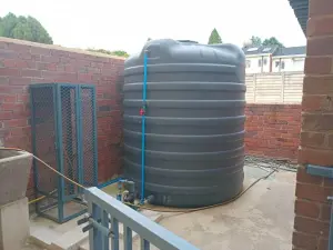 3 Bedroom Cottage/Garden Flat to Rent in Eastlea