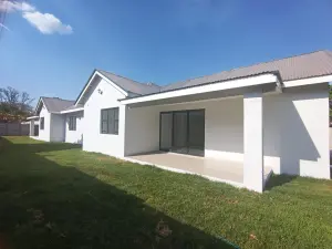 Townhouse/Complex/Cluster to Rent