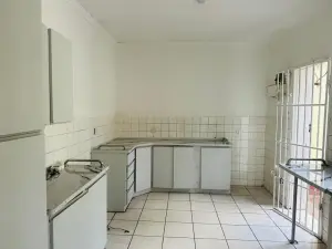 4 Bedroom House to Rent in Hatfield