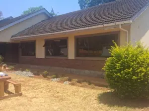 Commercial Property to Rent in Borrowdale