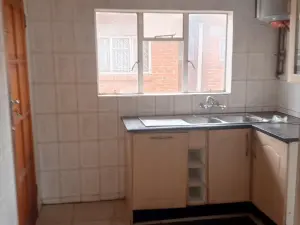 Flat/Apartment to Rent in Ardbennie