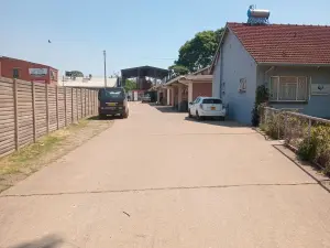 Warehouse/Industrial to Rent in Msasa