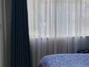 5 Bedroom House to Rent in Greystone Park