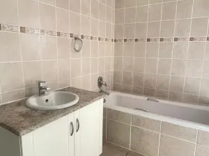 4 Bedroom House to Rent in Vainona