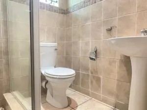 4 Bedroom House to Rent in Vainona