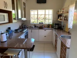 3 Bedroom House to Rent in Milton Park