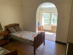 3 Bedroom House to Rent in Milton Park