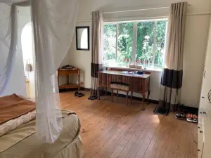 3 Bedroom House to Rent in Milton Park