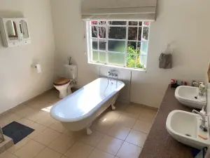 3 Bedroom House to Rent in Milton Park