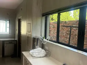 Townhouse/Cluster to Rent in Highlands